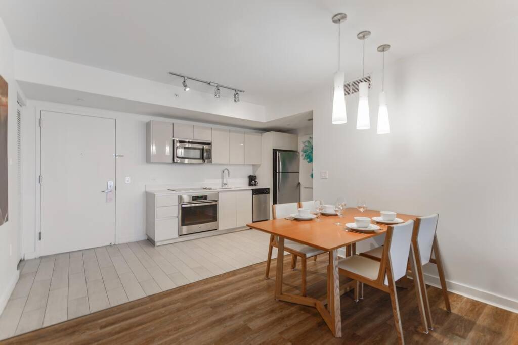 Cozy 1Br Condo Beachwalk Resort Hallandale Beach Esterno foto