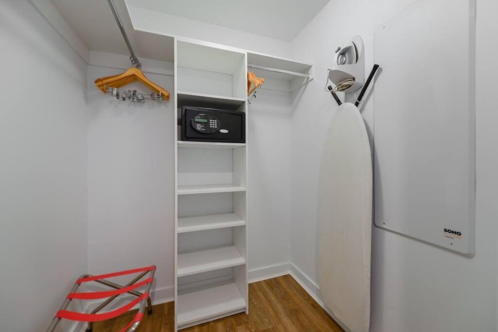 Cozy 1Br Condo Beachwalk Resort Hallandale Beach Esterno foto